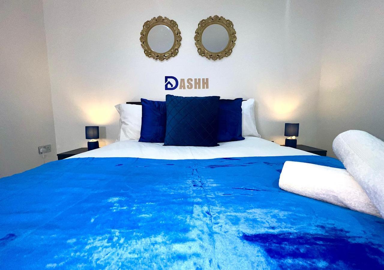 Charming 3-Bed Flat In Shepherds Bush - Sleeps 9 ロンドン エクステリア 写真